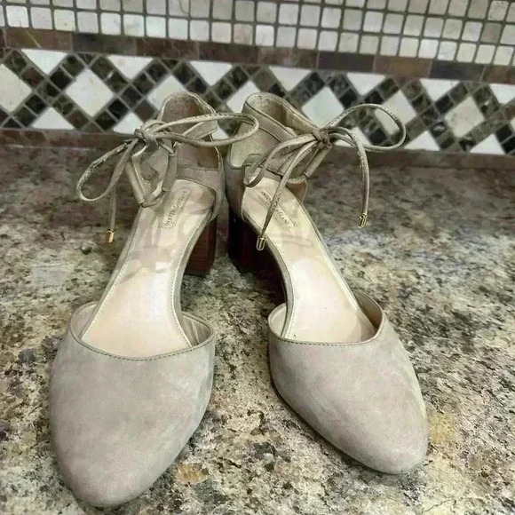 Antonio Melani Brown Suede Leather Tie Heels Pumps Ladies size 9.5 Cottagecore - Picture 5 of 9